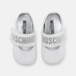 MOSCHINO Unisex - Babyschoenen - White/Silver -Stijl Schoen Verkoopwinkel 10567573b10d4c42b079a26317f1e635 scaled
