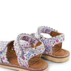 Jojo Maman Bebe Pretty Standard - Sandalen - Summer Ditsy -Stijl Schoen Verkoopwinkel 1092f0218a6a43319ffa75e3bc75706c scaled