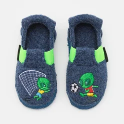 Nanga Aliens - Pantoffels - Blau -Stijl Schoen Verkoopwinkel 23fe41b9b31841cab8e62011b1db94e4 scaled