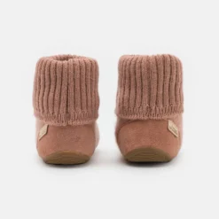 Living Kitzbühel Hüttenschuh Mit Pferd - Pantoffels - Italian Clay -Stijl Schoen Verkoopwinkel 27aefbde3c2c40eaaa138c261e7fb64a scaled