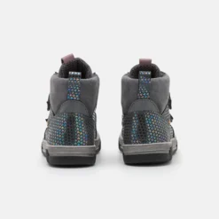 Froddo Strike Tex - Sneakers Hoog - Grey/Silver -Stijl Schoen Verkoopwinkel 49b9ed1ad43e4cc9924f0b0c0d0eecf3 scaled