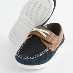 Next Bootschoenen - Tan Navy 11 Next Bootschoenen - Tan Navy -Stijl Schoen Verkoopwinkel 4d8fef98c3a2474abbae063fd6a622d0 scaled