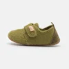 Living Kitzbühel Klettmodell Unisex - Pantoffels - Olive Oil -Stijl Schoen Verkoopwinkel 54d2b50a6f6f4d08b6f4545385e71311 scaled