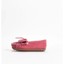 Minnetonka Kilty Hardsole - Mocassins - Hot Pink