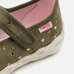 Superfit Bubble - Pantoffels - Grün/Gold -Stijl Schoen Verkoopwinkel 5c01538a9bf14d06884b38c54d5026b1 scaled