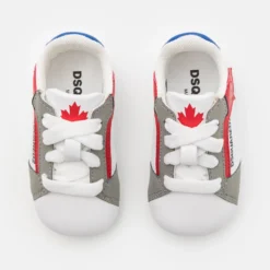 DSQUARED2 Unisex - Babyschoenen - White/Grey/Red/Indigo -Stijl Schoen Verkoopwinkel 5fa79dc5997b40ae92ae19121d28bcf2 scaled