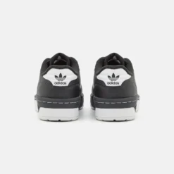 Adidas Originals Rivalry Unisex - Sneakers Laag - Core Black/Cloud White -Stijl Schoen Verkoopwinkel 6d65a28d42c2438e9a46a0e91a38e155 scaled