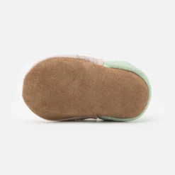 ROBEEZ Fruit'S Party - Babyschoenen - Rose Clair/Vert Clair -Stijl Schoen Verkoopwinkel 6e991d1a333b4c169d895ae4eec2032b scaled
