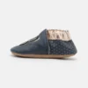 ROBEEZ Fly In The Wind - Babyschoenen - Marine -Stijl Schoen Verkoopwinkel 718db1eab6c942cf871a9ec790c89a9f scaled