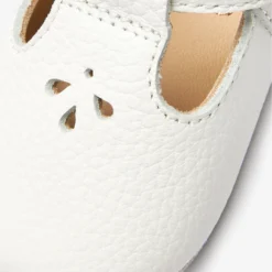 Next Little Luxe T - Bar Pram - Babyschoenen - White -Stijl Schoen Verkoopwinkel 77fef12437b240f488c22c46af172544 scaled