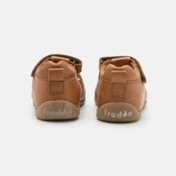 Froddo Carte Unisex - Sandalen - Brown -Stijl Schoen Verkoopwinkel 8179fb48164c4ae19adaa826d818f49c scaled