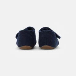 Living Kitzbühel Babyklettschuh Sternenstick - Babyschoenen - Nightshadow -Stijl Schoen Verkoopwinkel 81f3df7ae9044c728555b689e73f8828 scaled
