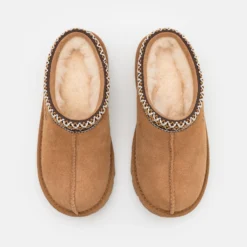 Ugg Tasman Ii Unisex - Pantoffels - Chestnut -Stijl Schoen Verkoopwinkel 91900f359cd147309d57d7154bfcef37 scaled