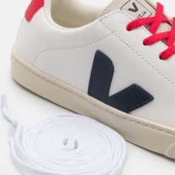 Veja Small Esplar Laces Unisex - Sneakers Laag - Extra White/Nautico/Pekin -Stijl Schoen Verkoopwinkel a071de82888d4b1e85a94829d0362308 scaled