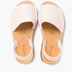 Avarcas - Sandalen - Rosa -Stijl Schoen Verkoopwinkel a3a02f96f6c24ee7b5b8ffc5b786e46a scaled