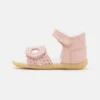 Kickers Bigkratch - Babyschoenen - Rose Clair -Stijl Schoen Verkoopwinkel ddf1cfc9a86544a39e896786dc513393 scaled