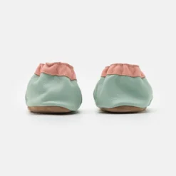 ROBEEZ Spring Time - Geboortegeschenk - Vert/Aqua 10 ROBEEZ Spring Time - Geboortegeschenk - Vert/Aqua -Stijl Schoen Verkoopwinkel dfec3e3eb84d44829d4917c82a85e6e9 scaled