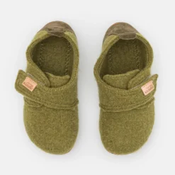 Living Kitzbühel Klettmodell Unisex - Pantoffels - Olive Oil -Stijl Schoen Verkoopwinkel f903057de0244d62ae7ff19e7b41229a scaled