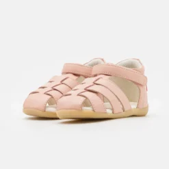 Kickers Bigflo - Babyschoenen - Rose Clair -Stijl Schoen Verkoopwinkel f91006b4ce604a87853e80021690dd09 scaled
