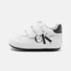 Calvin Klein Jeans Unisex - Geboortegeschenk - White/Black 1 Calvin Klein Jeans Unisex - Geboortegeschenk - White/Black -Stijl Schoen Verkoopwinkel ff94476e0c3246169f35df0cf23638b8 scaled